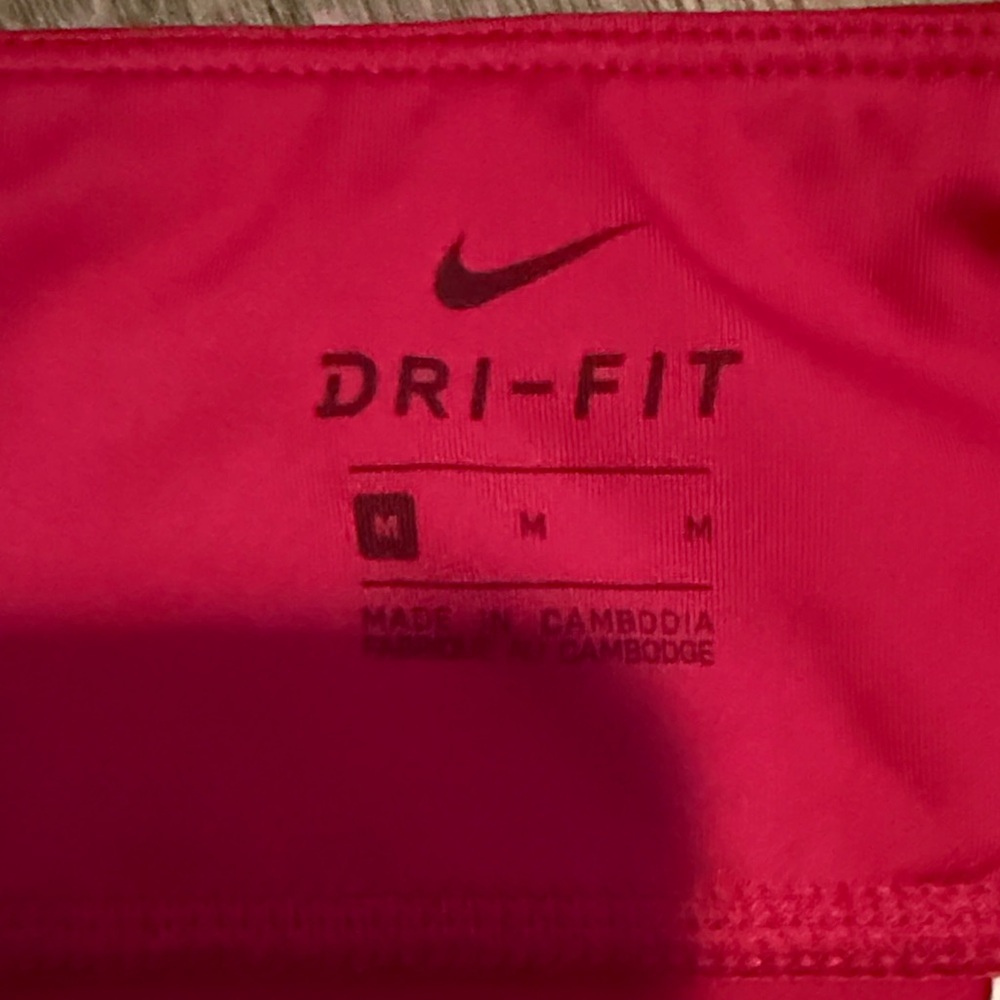 Nike Fuchsia Leggings - Picture 2 of 4